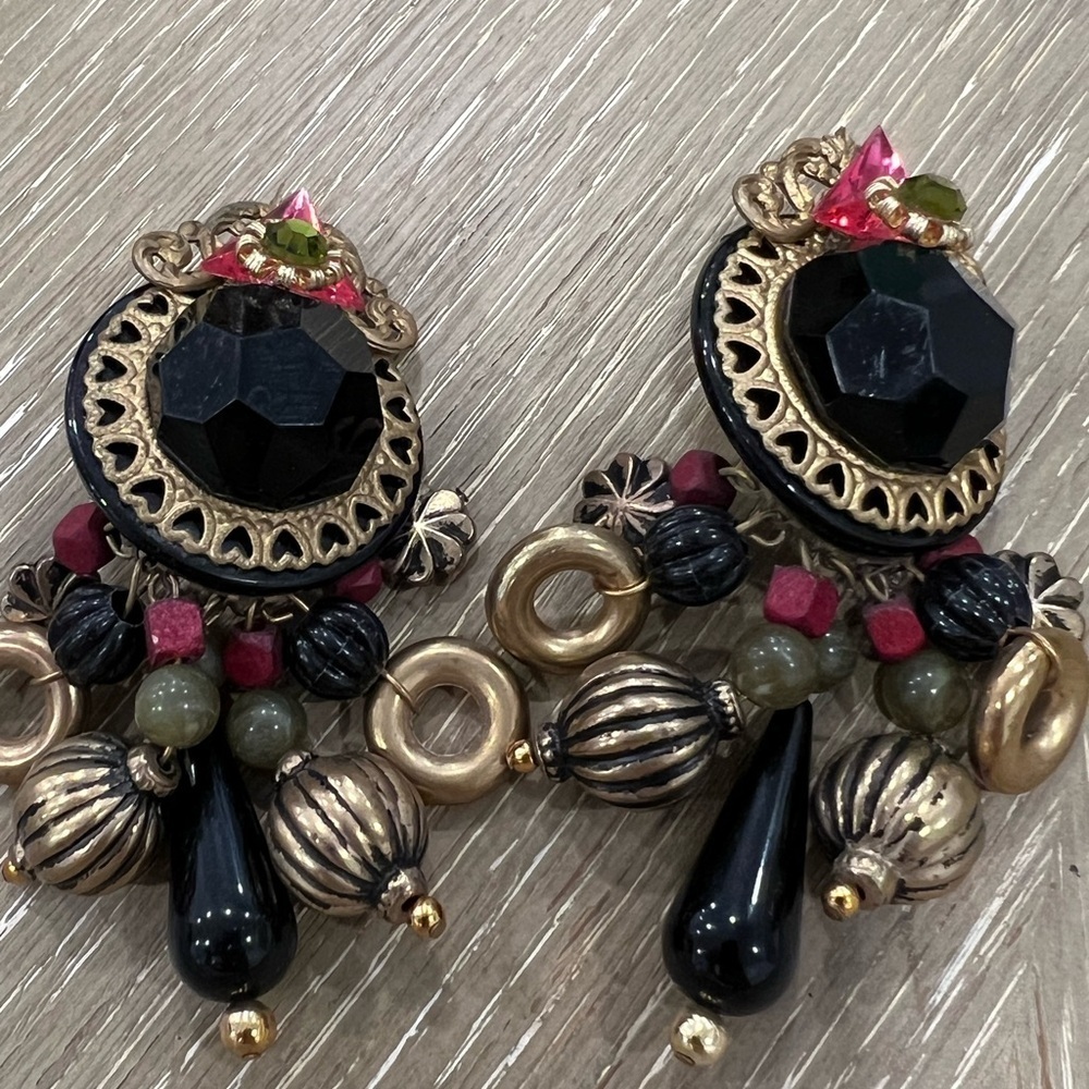 Vintage extravagant earrings